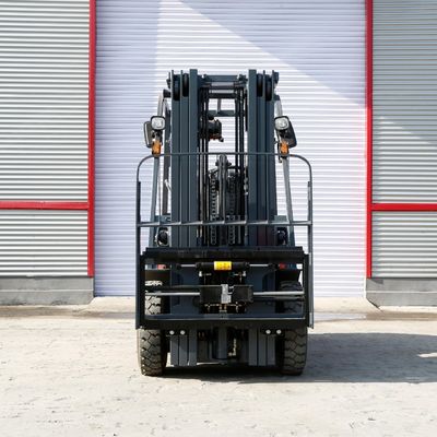 2ton Diesel Forklift Trucks with Mitsubishi S4s Isuzu Engine and 4.5m 6m Full Free Mast