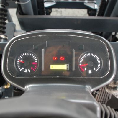 Diesel Forklift with Japanese Isuzu/Mitsubishi/Perkins Engine and Side Shift/Solid Tyre