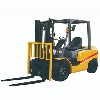 3000kg Diesel Forklift Truck CPCD30 with Ce Approved and 2445mm Min. Turning Radius