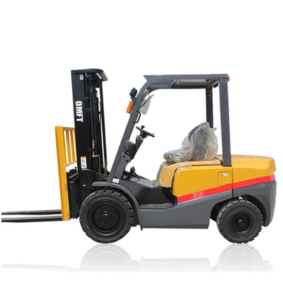 1.5t 1.5ton 1500kg Diesel Forklift with Automatic Transmission and Steel Rubber Material