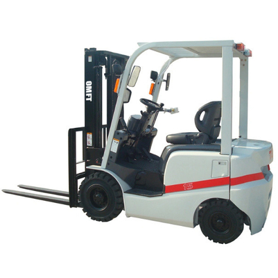 1.5t 1.5ton 1500kg Diesel Forklift with Automatic Transmission and Steel Rubber Material