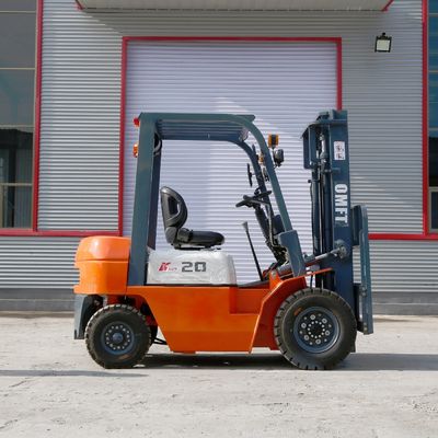 2.0 T Diesel Forklift Truck with 5.5m 5500mm Mast Triplex and Free Lift Standard Ce ISO SGS