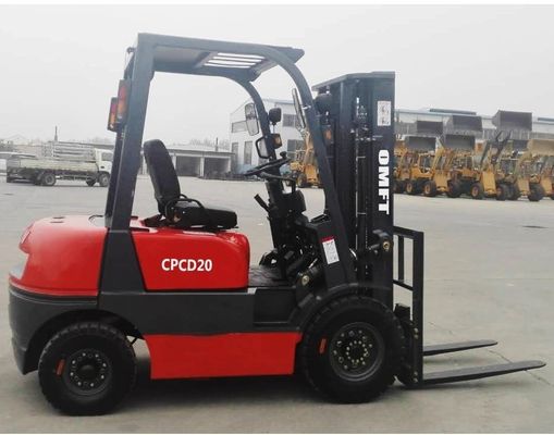 Xinchang Engine 2 Ton Diesel Cpcd20 Forklift with CE ISO SGS Standard and Solid Tires