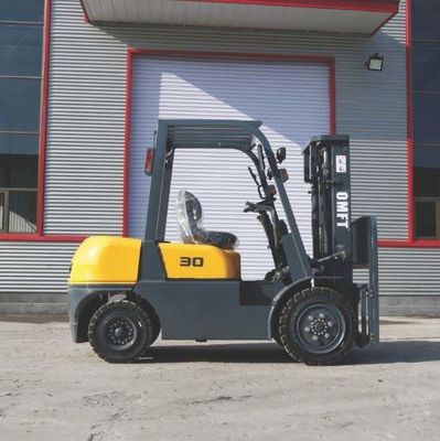 3000kg Diesel Forklift with Mitsubishi S4s Engine Lift Height 3000-7000mm Steel Rubber