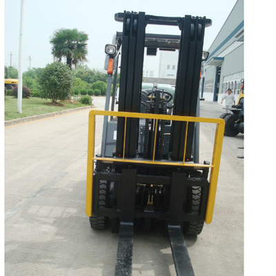 Forklift Propane Power with Us Psi EPA Engine Nissan Engine 2000kg 2500kg Gasoline