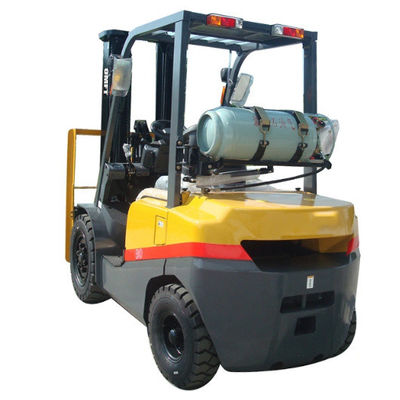 LPG Forklift with Nissan K21 K25 Engine 2.5tons Capacity Lift Height 3000-7000mm